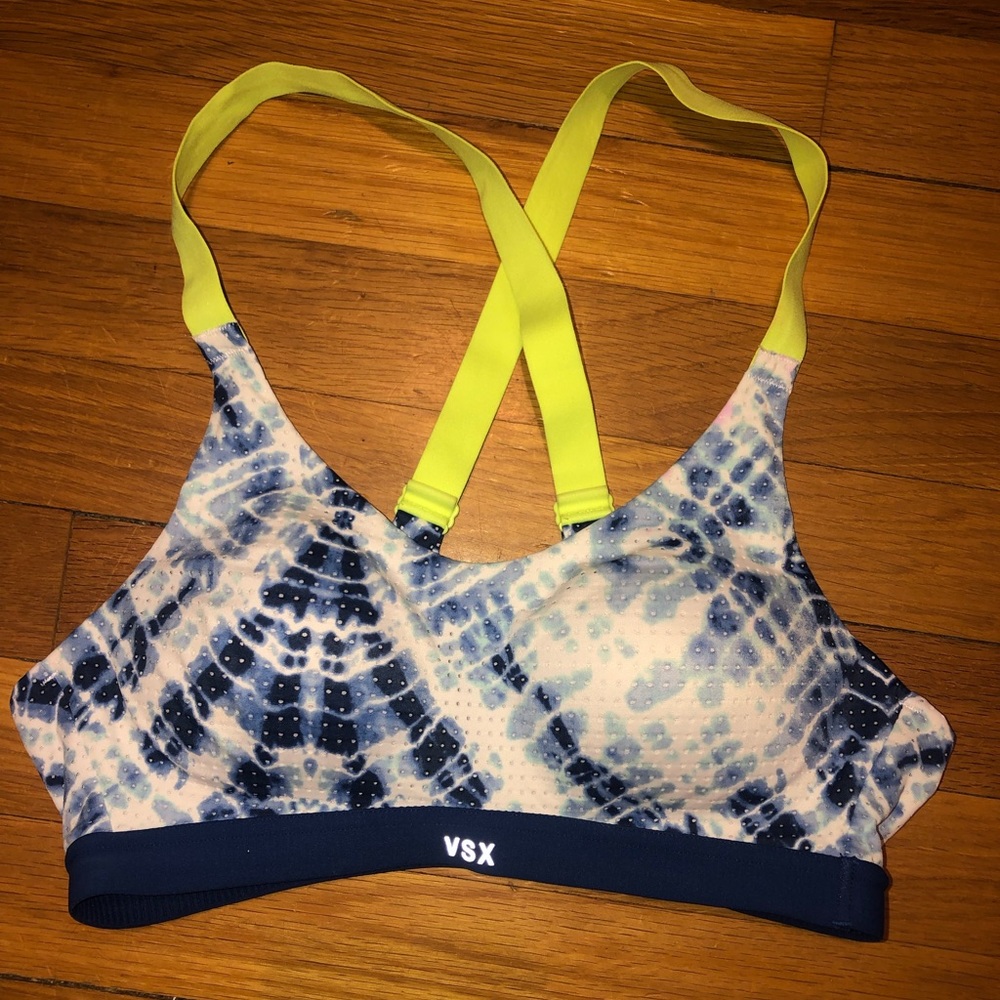 VS Sports bra